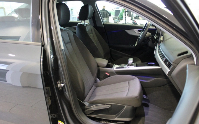 Audi A4 cena 129900 przebieg: 35973, rok produkcji 2022 z Zgierz małe 436